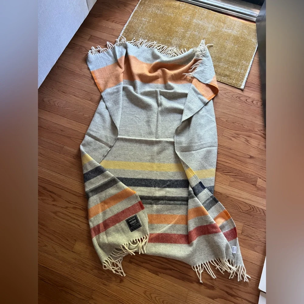 West elm faribault woolen mills wool blanket